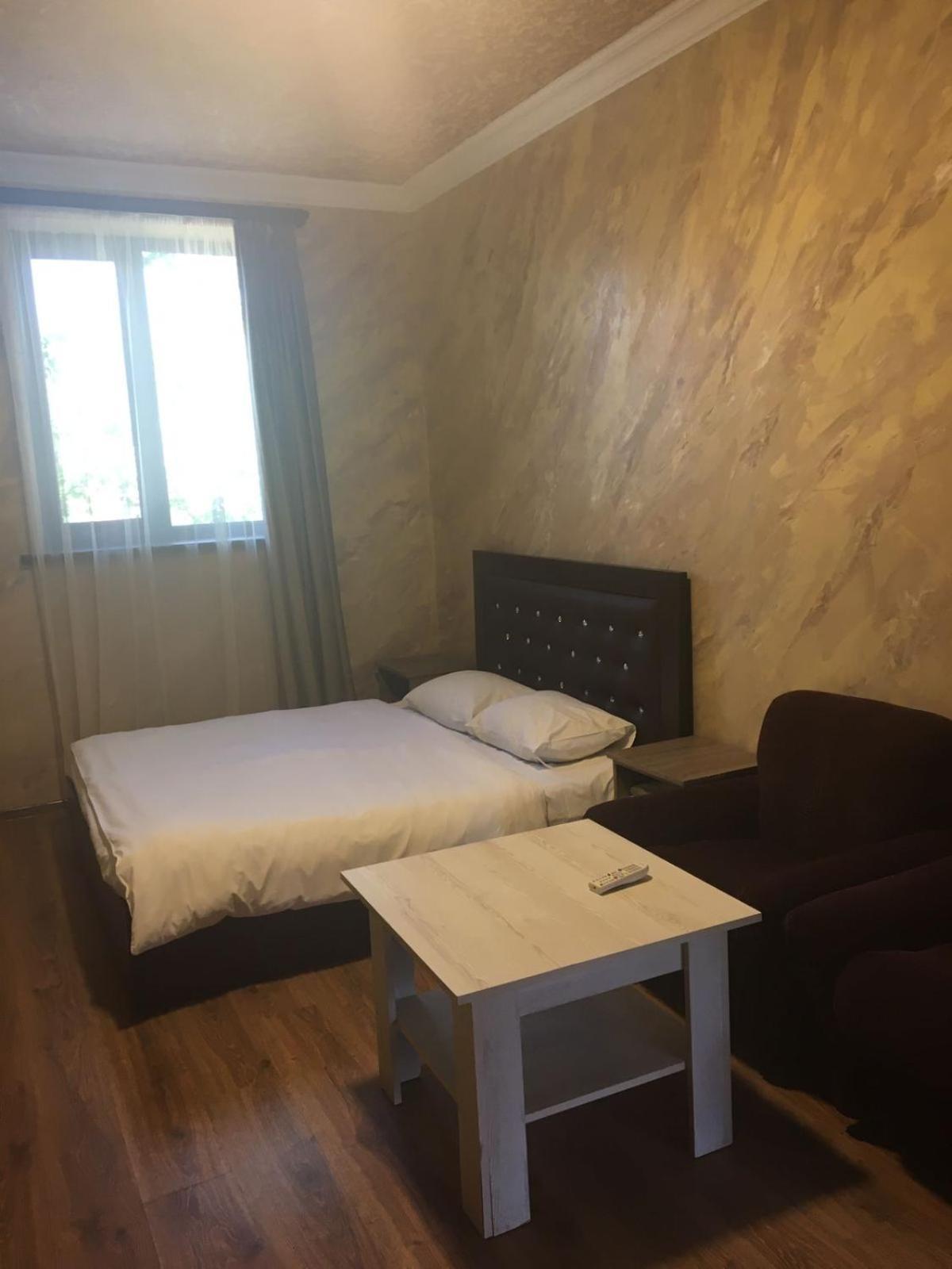 Baron Hotel Vanadzor Dış mekan fotoğraf